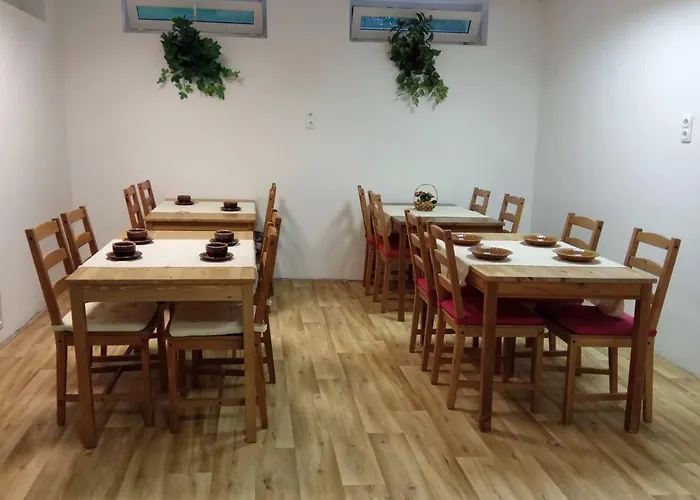 Károlyi Panzió Vendégház 3*