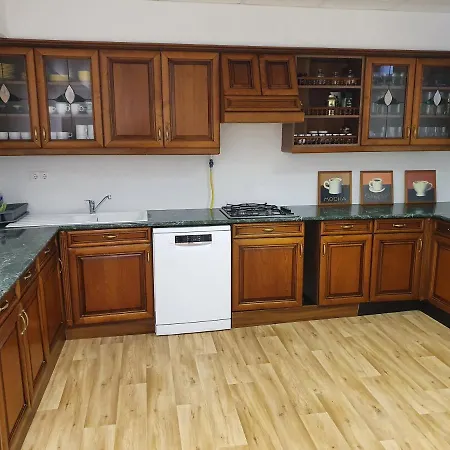 Karolyi Panzio Guest house 3*