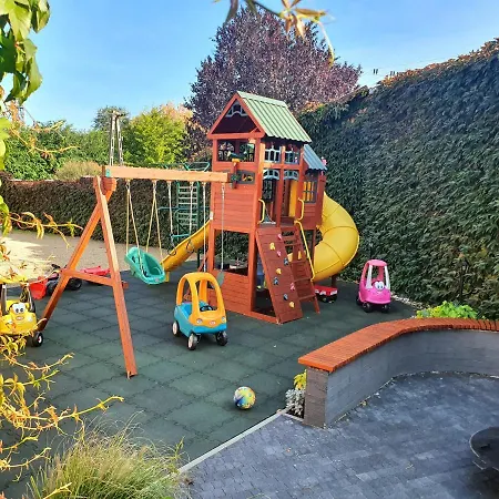 Karolyi Panzio 3* Еґер