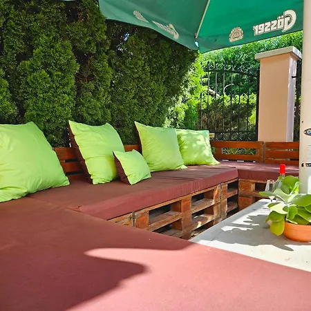 Guest house Karolyi Panzio