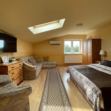 Guest house Karolyi Panzio Eger