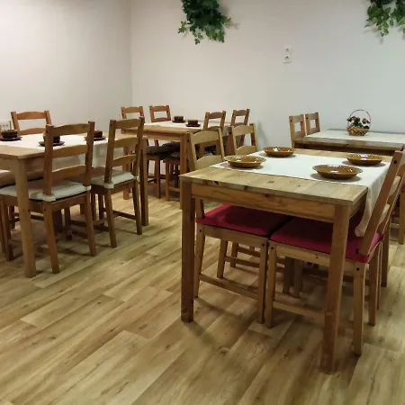 Karolyi Panzio Гостьовий будинок