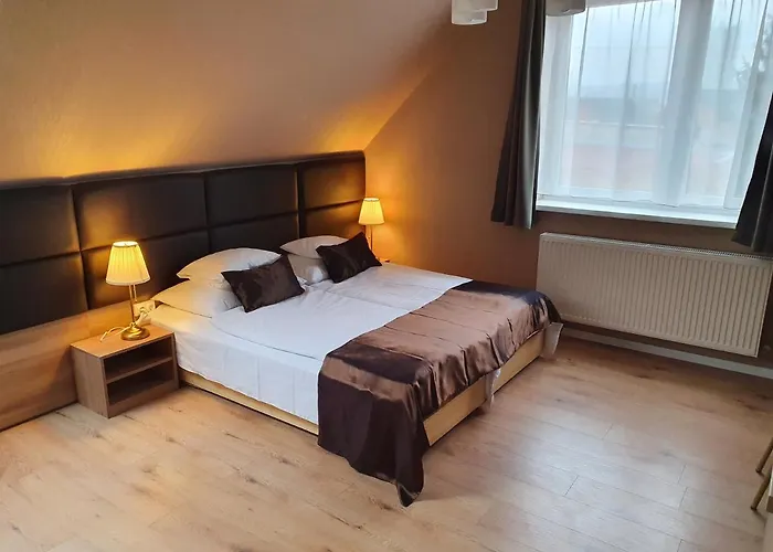 Penzion Karolyi Panzio Eger