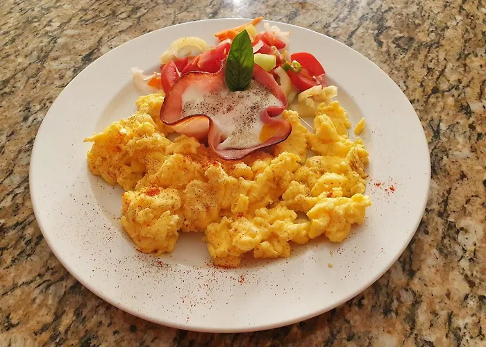 Karolyi Panzio 3* Eger