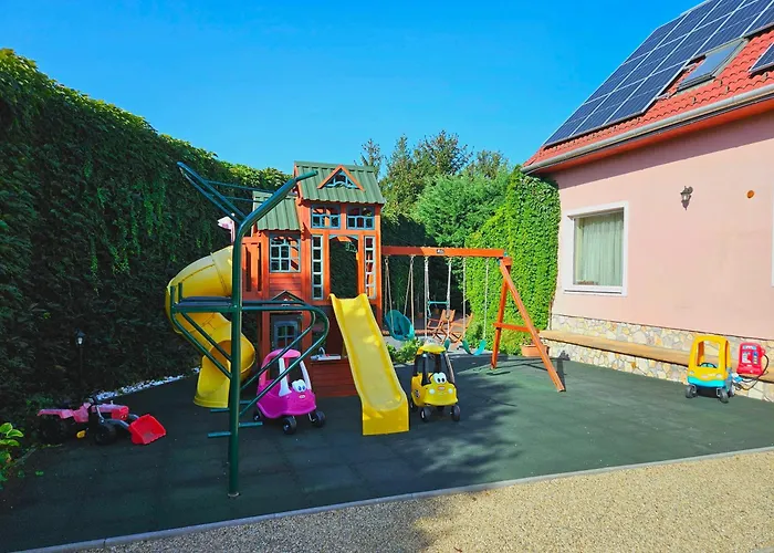 Karolyi Panzio Penzion 3*