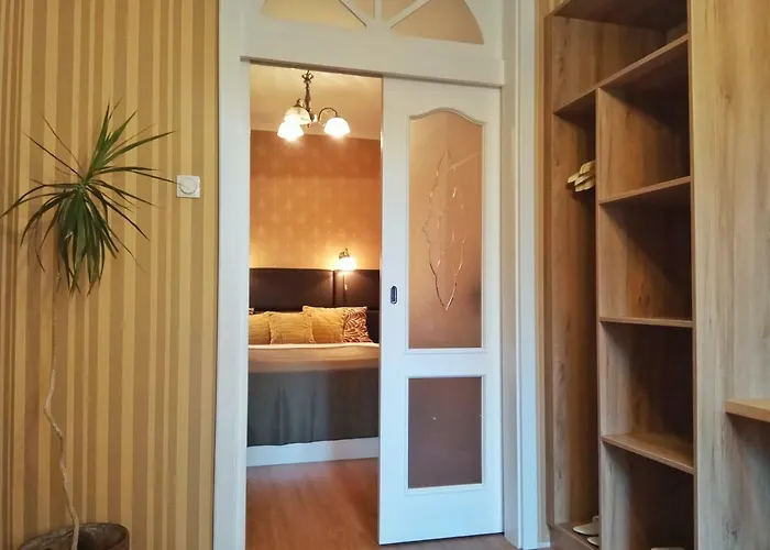 Karolyi Panzio Penzion 3*